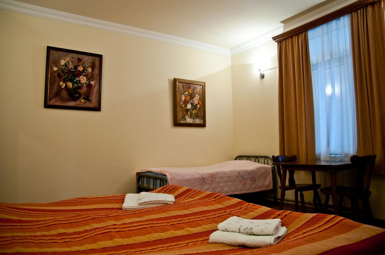 Casanova Inn - Boutique Hotel Dilidžan Pokoj fotografie